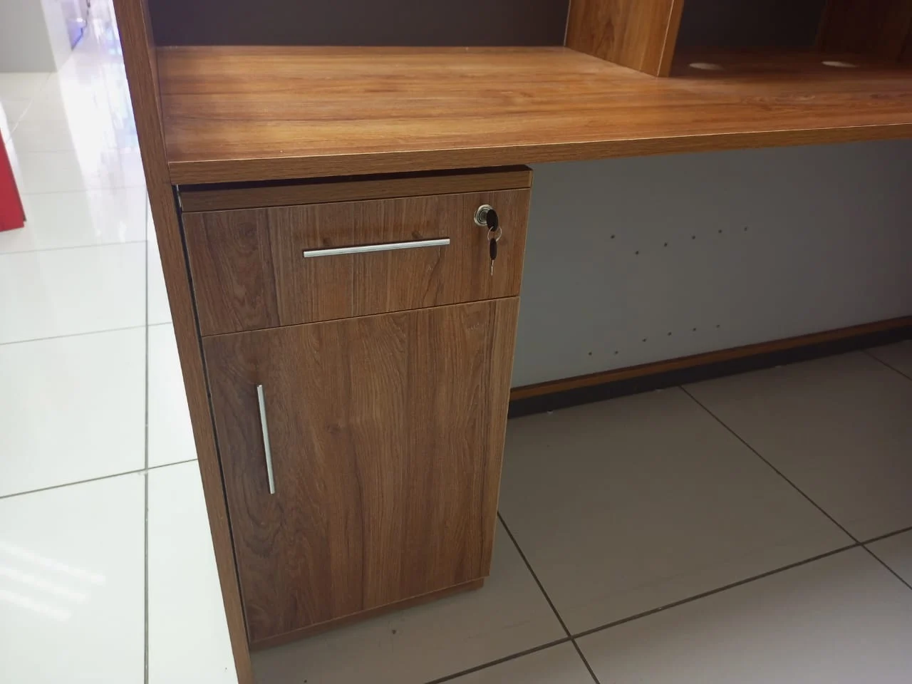 2.0m Reception Desk