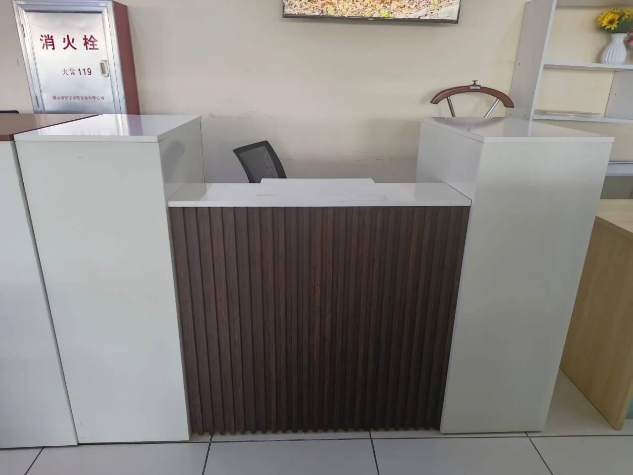 1.8m Reception Desk