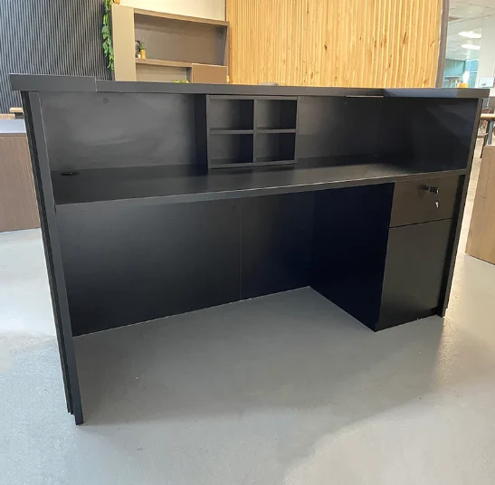 3.0m Counter Desk