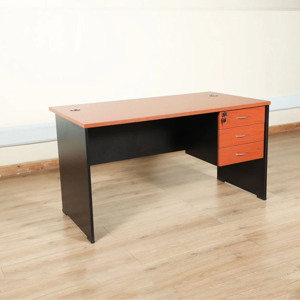 1.4m Office Table