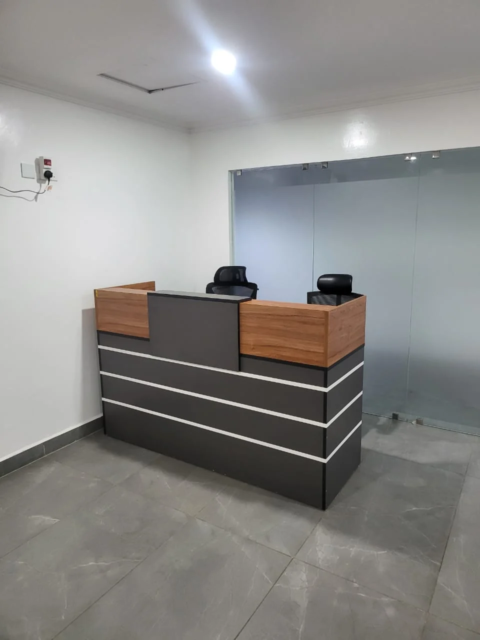1.8m Reception Desk