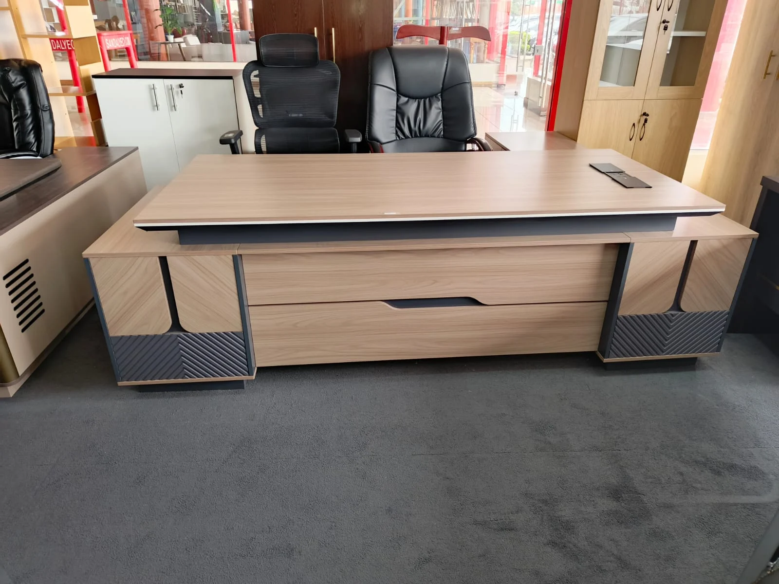 2.4m Md Office Desk