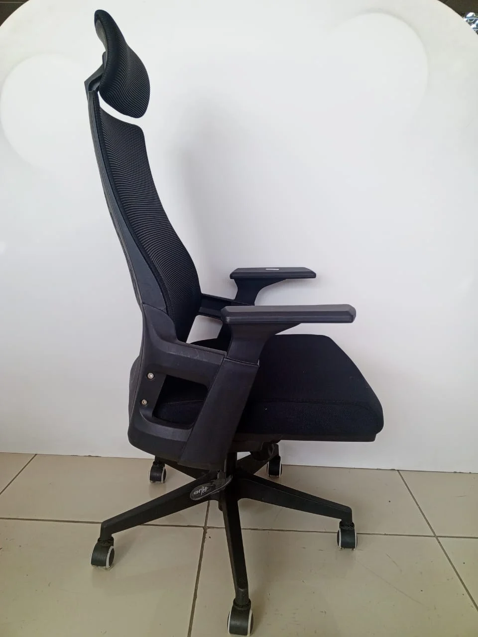 Aurora Ergonomic Mesh Office Chair