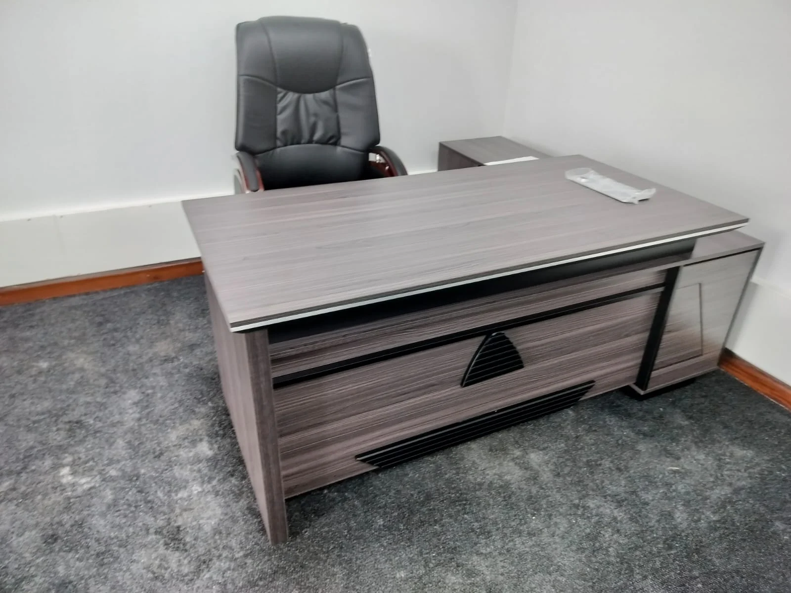 1.8m Executive Office Desk