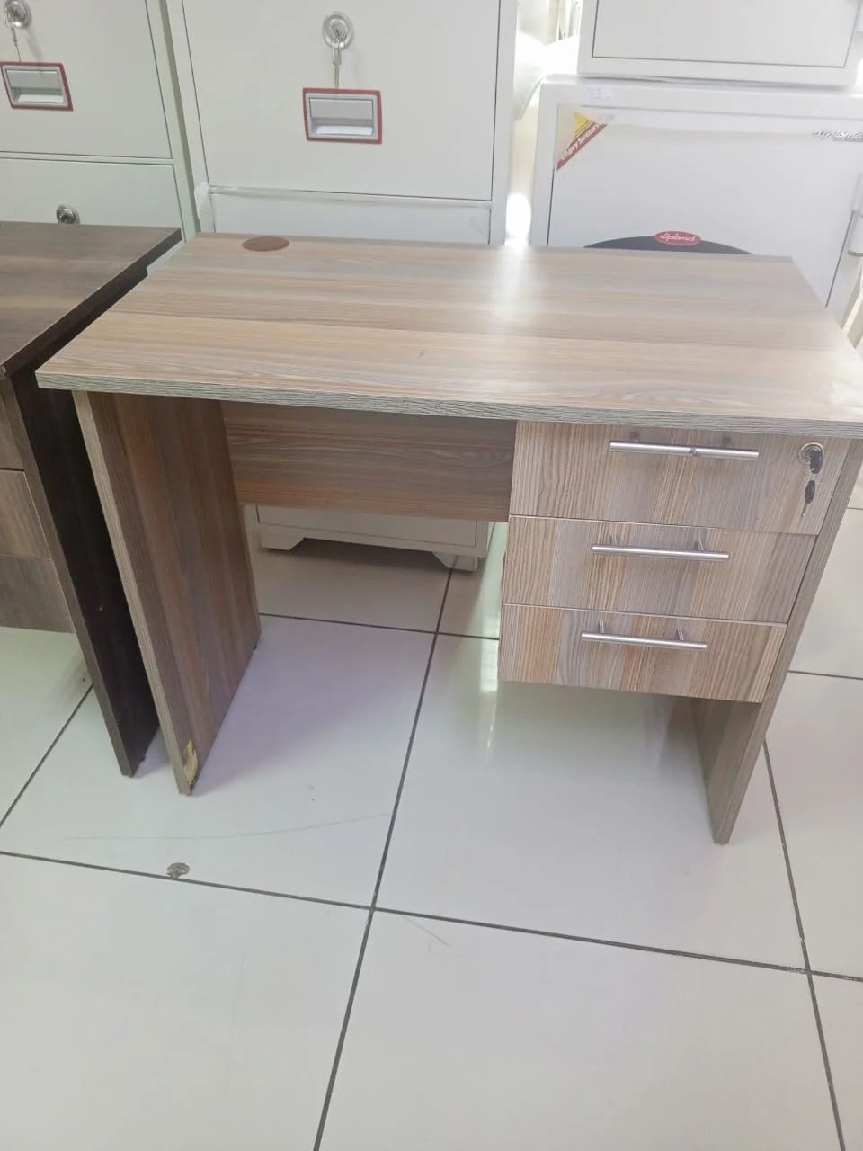 1.0m Study Table