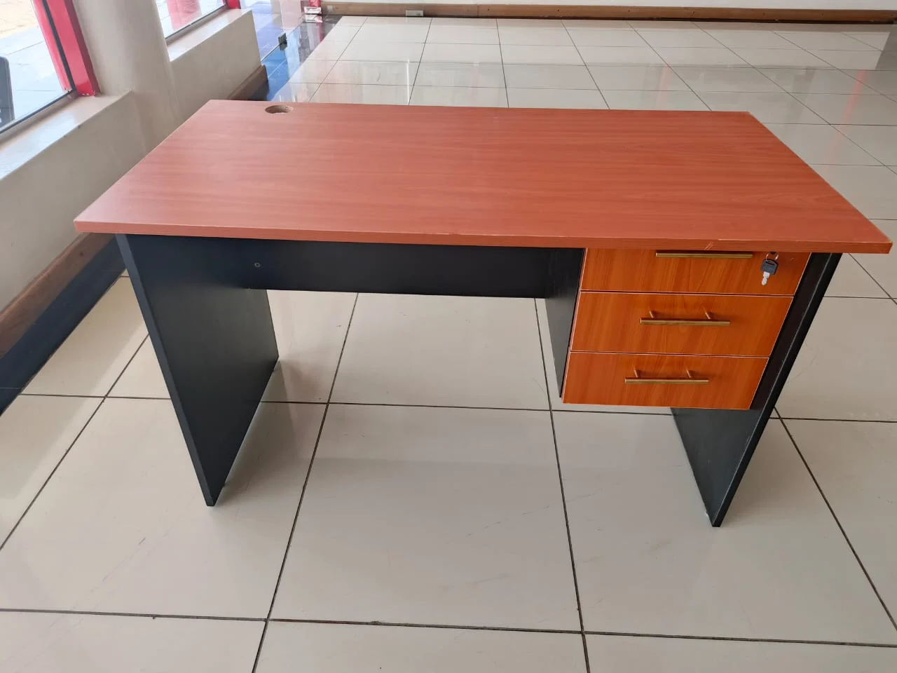 1.2m Computer Desk