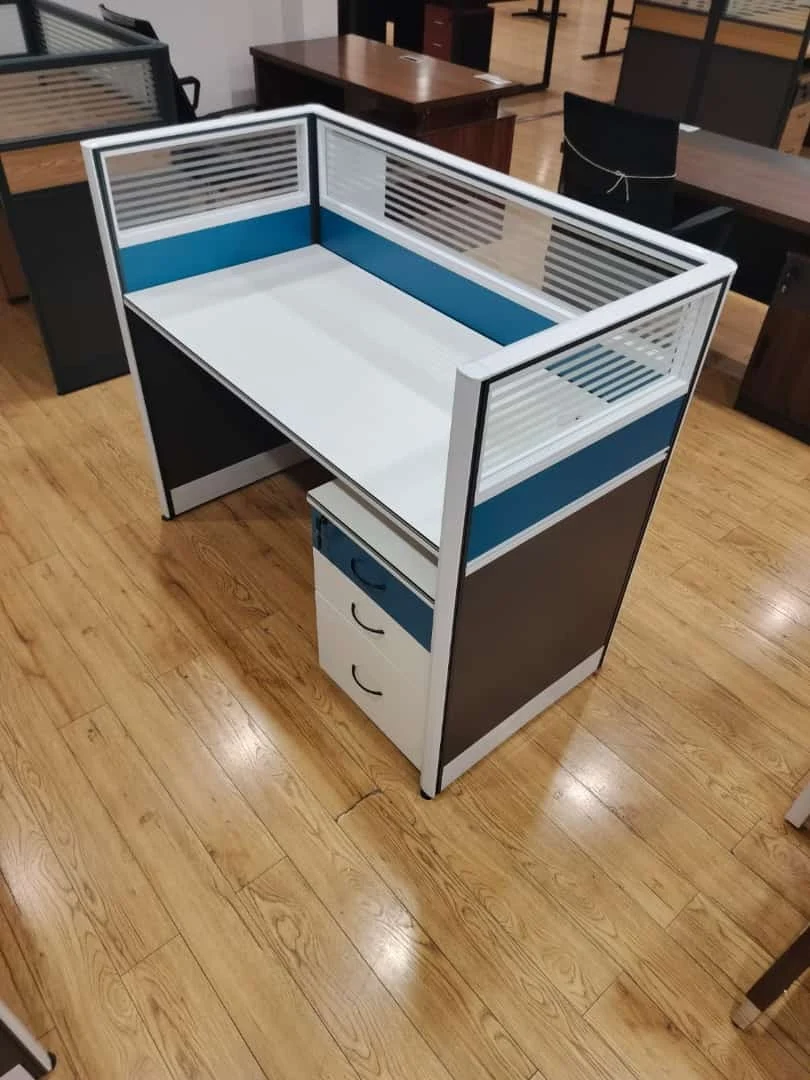 1 Way Workstation