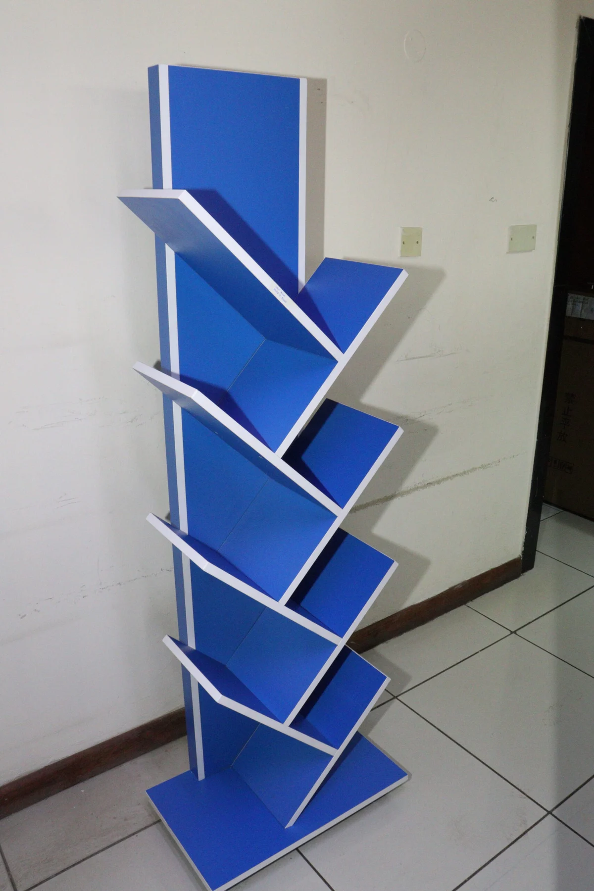 8 Tier Tree Bookshelf