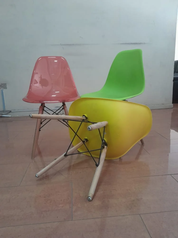 Eames Seat